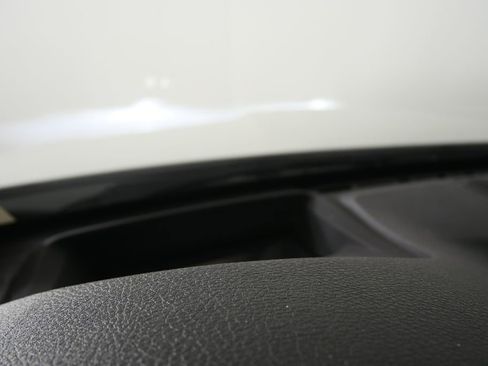 Used 2016 BMW M4 Convertible image 18