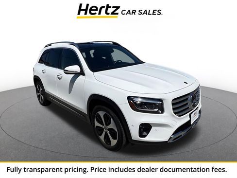 Used 2025 Mercedes-Benz GLB 250 4MATIC image 1