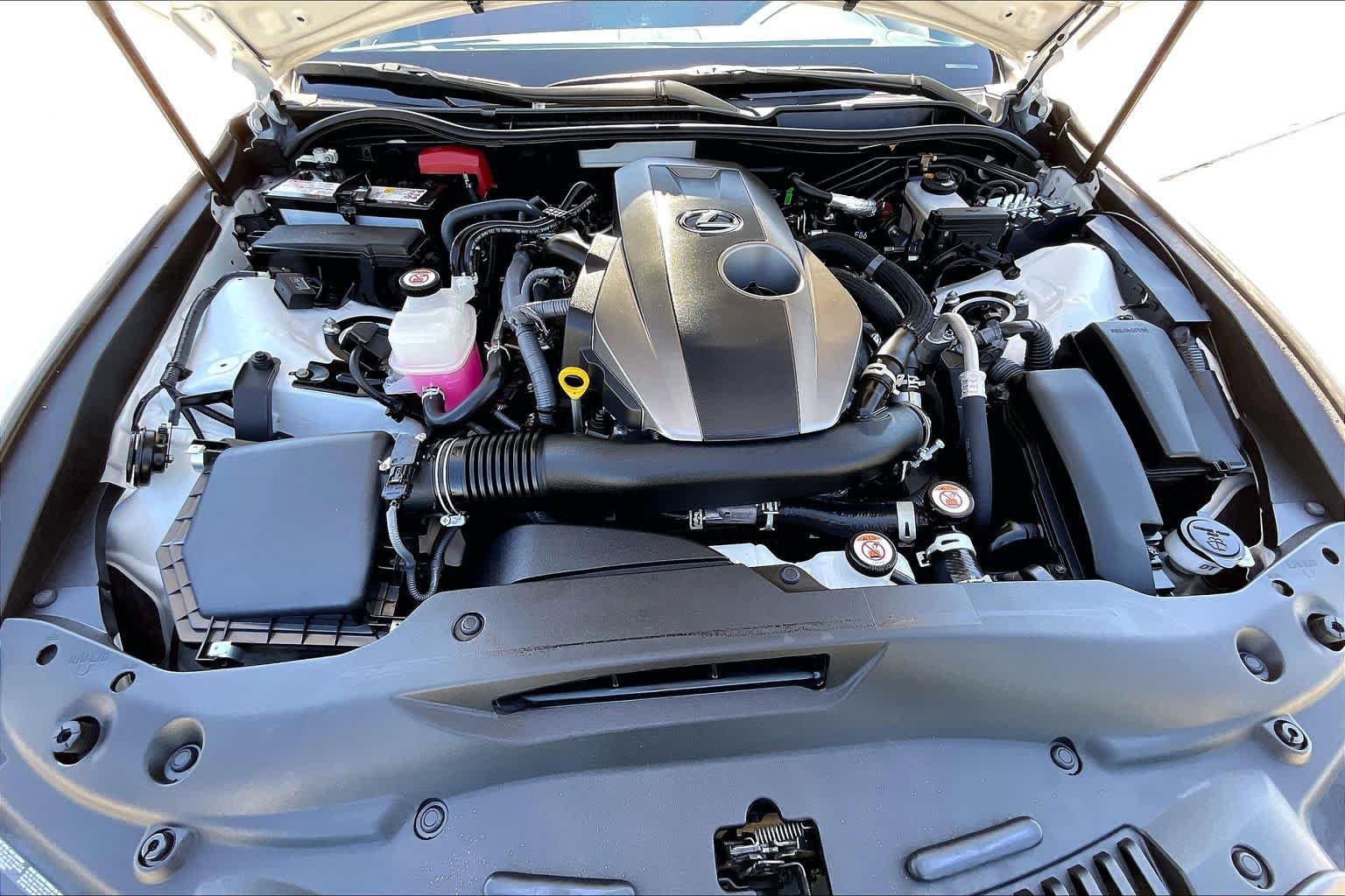 Used 2023 Lexus IS 300 w/ Premium Package RWD image 31