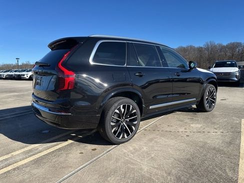 New 2026 Volvo XC90 B6 Plus w/ Protection Package Premier image 7