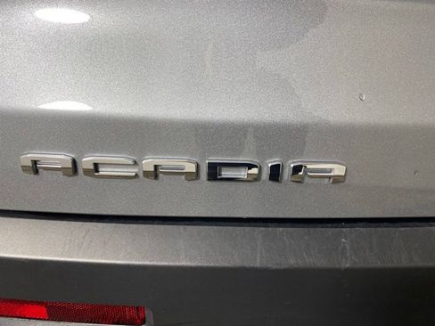 Used 2023 GMC Acadia SLE w/ Driver Convenience Package AWD/4WD image 17