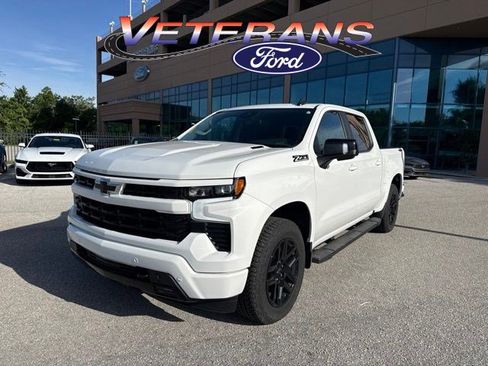 Used 2025 Chevrolet Silverado 1500 RST w/ Dark Appearance Package AWD/4WD image 1