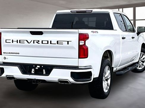 Used 2021 Chevrolet Silverado 1500 Custom w/ LPO, Dark Essentials Package AWD/4WD image 3