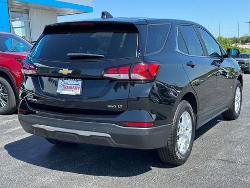 Used 2024 Chevrolet Equinox LT w/ Driver Convenience Package AWD/4WD image 3