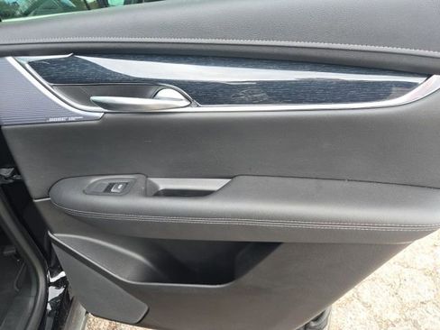 Used 2025 Cadillac XT5 Premium Luxury image 49