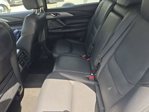 Used 2019 MAZDA CX-9 Touring image 17