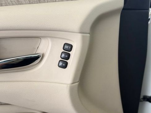 Used 2023 Nissan Murano SL w/ Cargo Package FWD image 23