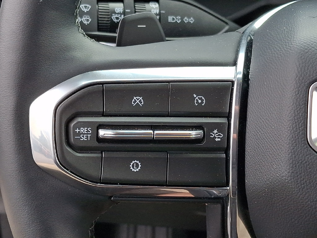 Used 2026 GMC Acadia Elevation FWD image 26