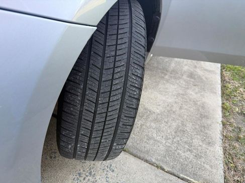 Used 2016 Toyota Prius V Five image 37