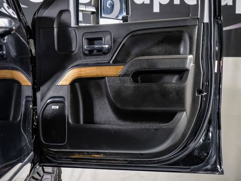 Used 2015 Chevrolet Silverado 2500 LTZ w/ Duramax Plus Package image 36