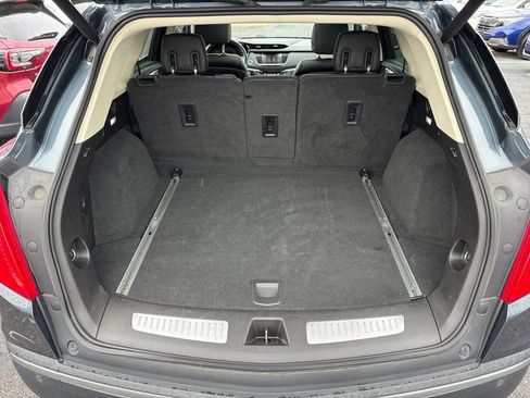 Used 2019 Cadillac XT5 Luxury FWD image 24