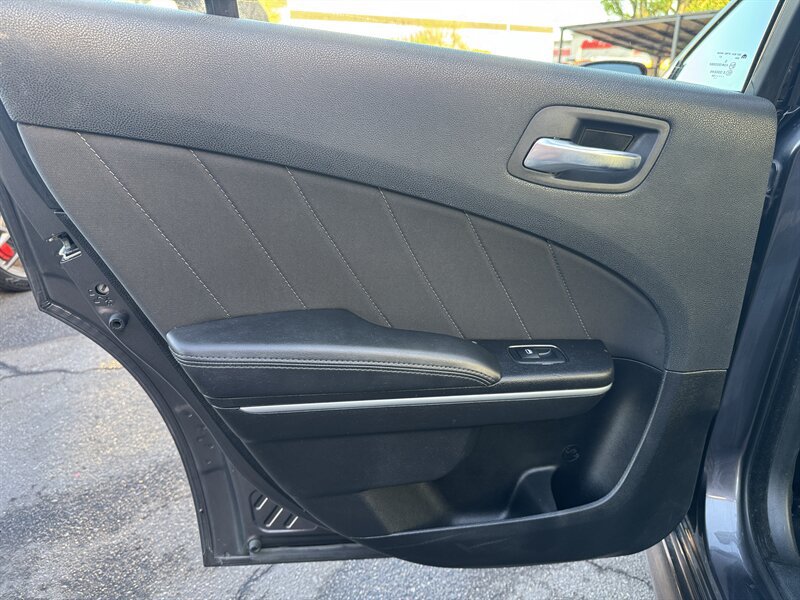 Used 2022 Dodge Charger R/T RWD image 30