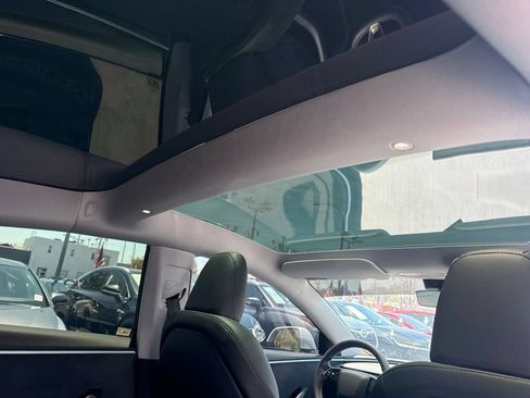 Used 2024 Tesla Model 3 Long Range AWD/4WD image 19