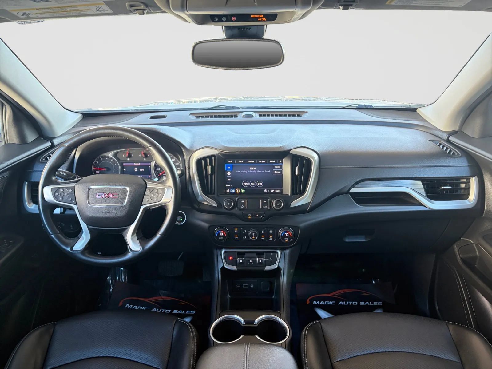 Used 2022 GMC Terrain SLT w/ LPO, Floor Liner Package AWD/4WD image 22