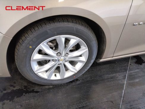 Used 2023 Chevrolet Malibu LT FWD image 37