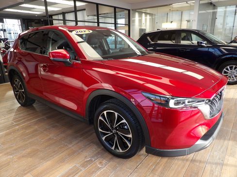 Certified 2023 MAZDA CX-5 AWD 2.5 S w/ Premium Package image 3