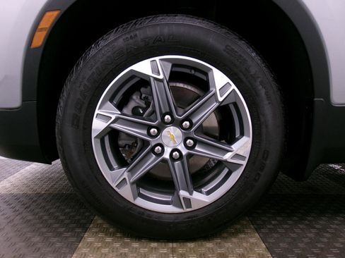 Certified 2024 Chevrolet Blazer LT w/ Convenience Package image 16