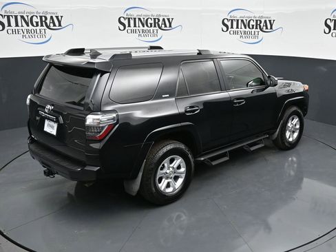 Used 2020 Toyota 4Runner SR5 image 15