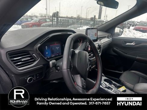Used 2026 Ford Escape ST-Line image 11