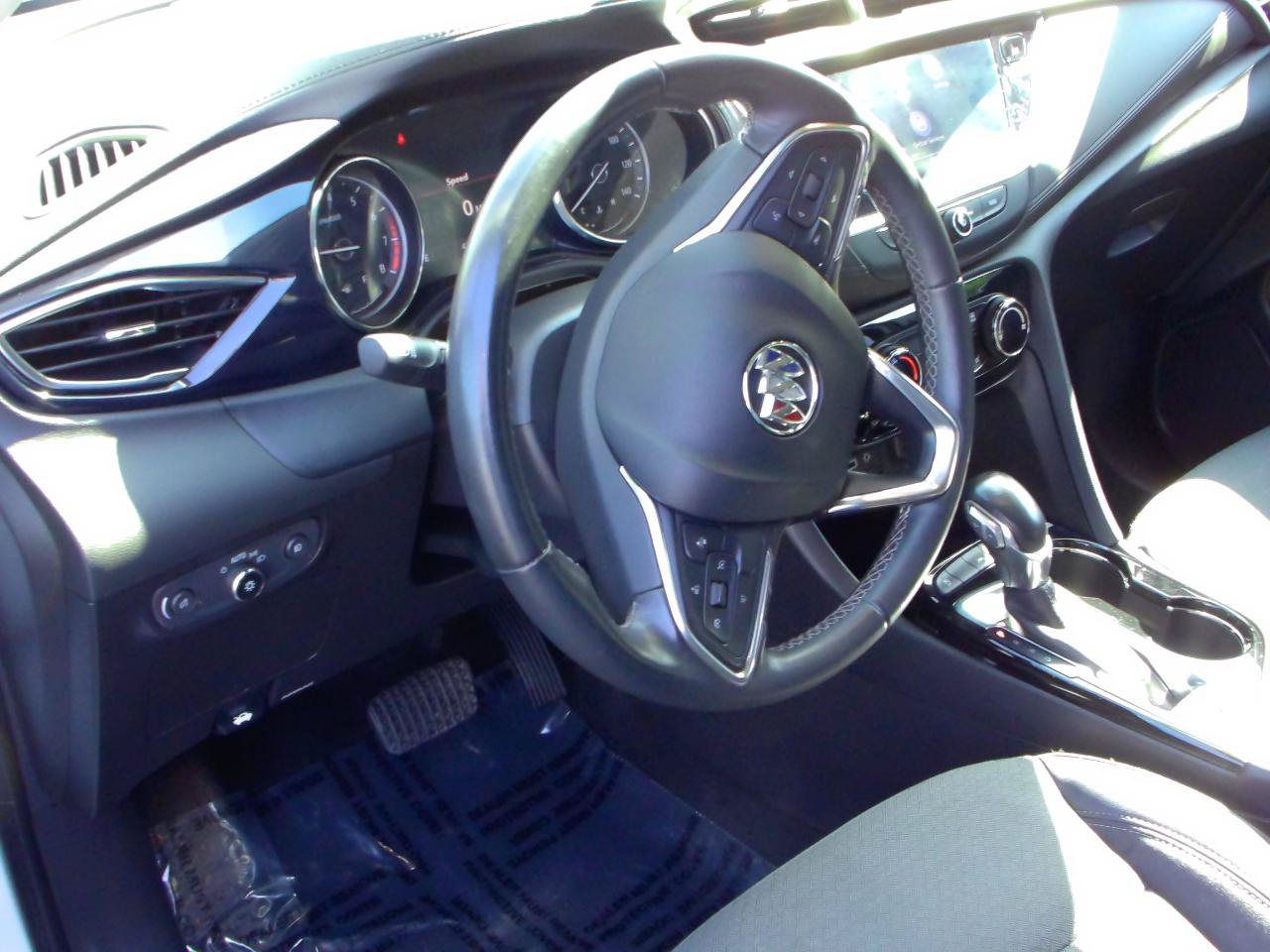 Used 2022 Buick Encore GX Preferred w/ Cold Weather Comfort Package FWD image 5