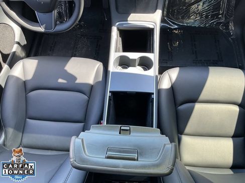 Used 2023 Tesla Model Y Long Range AWD/4WD image 49