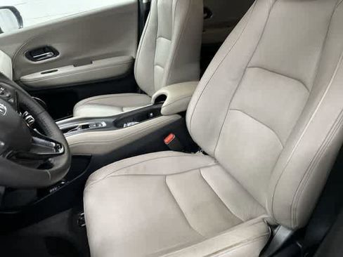 Certified 2021 Honda HR-V EX-L image 10