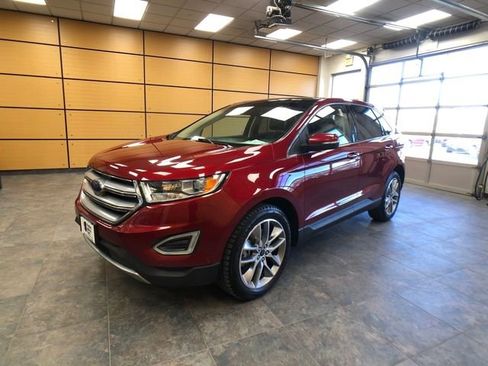 Certified 2018 Ford Edge Titanium w/ Equipment Group 302A image 3