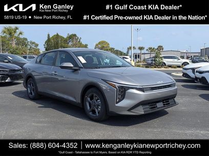 New 2026 Kia K4 LXS