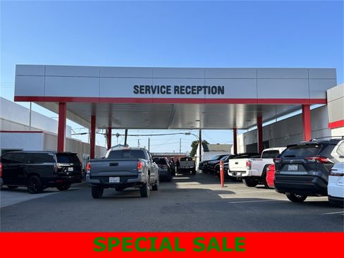 Used 2022 Dodge Challenger R/T Scat Pack image 34