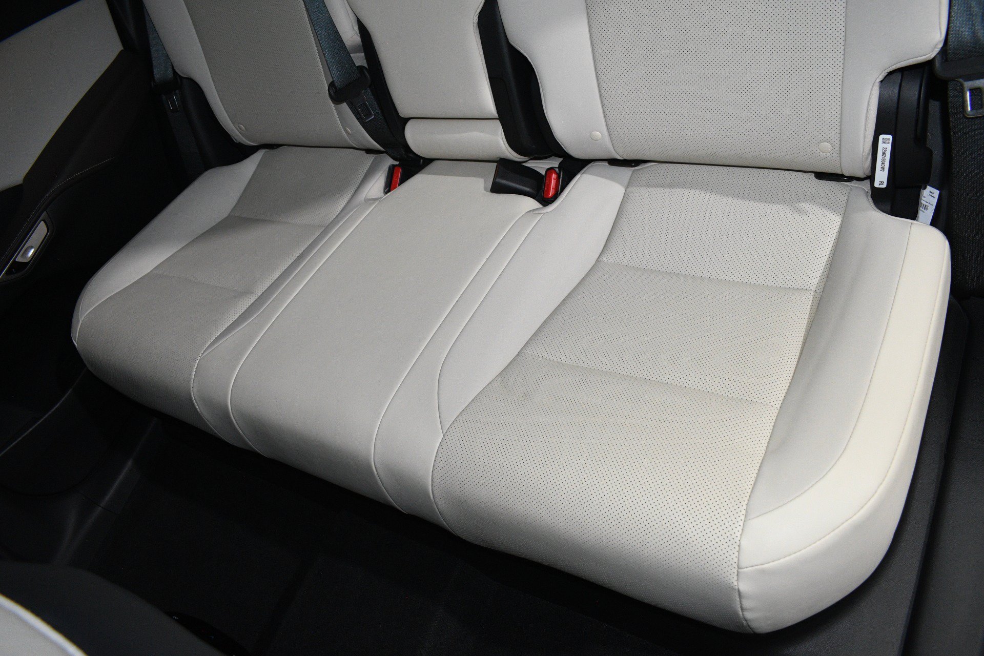 Used 2024 Lexus RX 350 Premium w/ Accessory Package (K3) FWD image 19