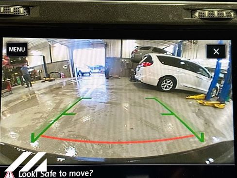 Used 2018 Volkswagen Golf SE FWD image 16