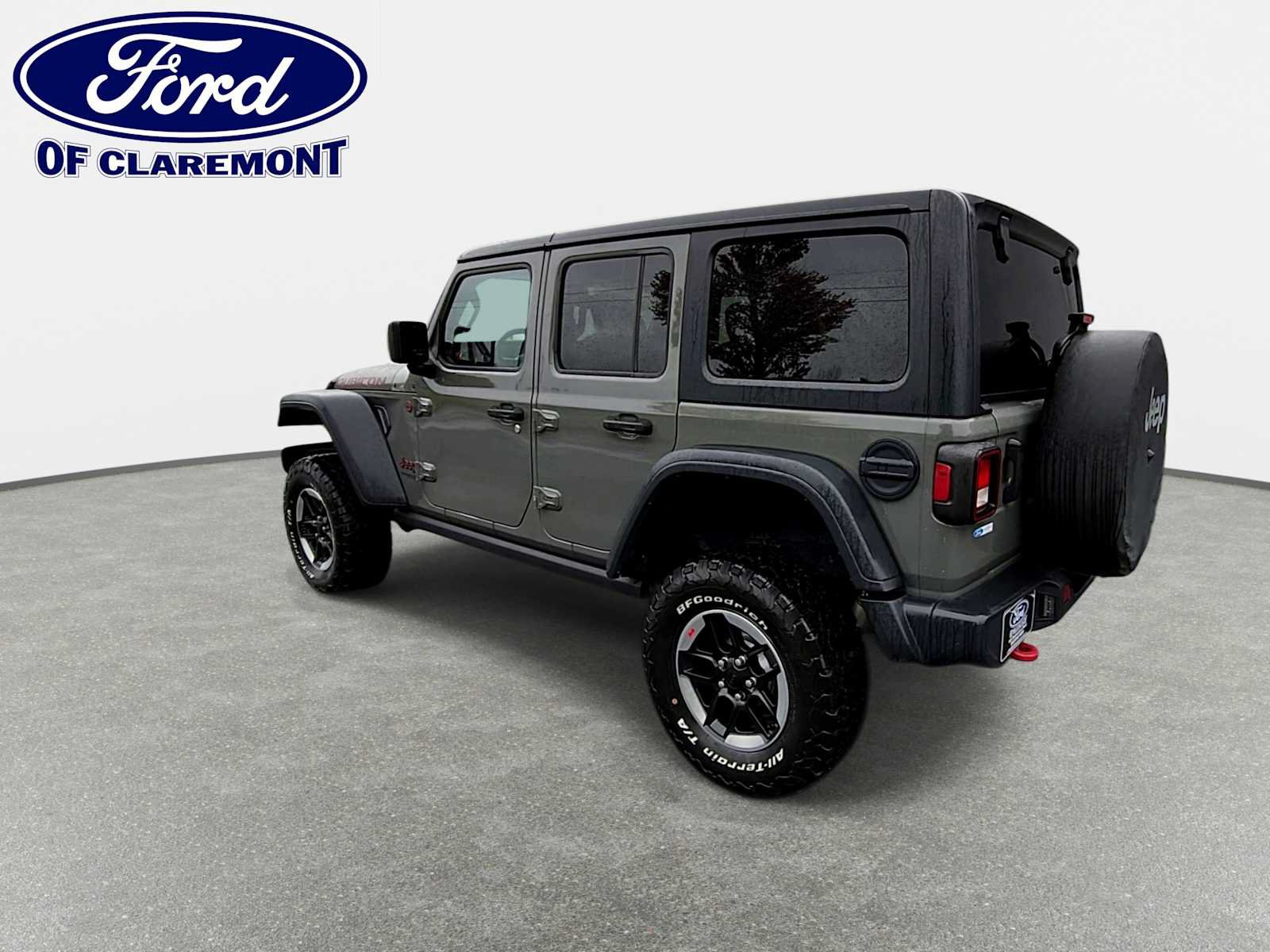 Used 2021 Jeep Wrangler Unlimited Rubicon w/ Cold Weather Group AWD/4WD image 6