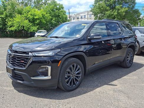 Certified 2023 Chevrolet Traverse RS AWD/4WD image 3