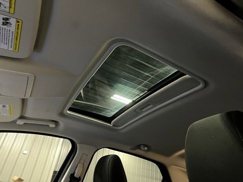 Used 2020 Ford EcoSport SE w/ SE Convenience Package image 42