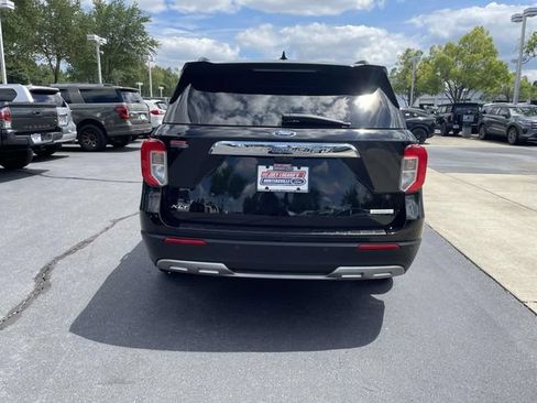 Certified 2020 Ford Explorer XLT w/ Equipment Group 202A RWD image 5