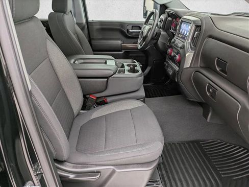 Used 2022 Chevrolet Silverado 2500 LT w/ Convenience Package image 20