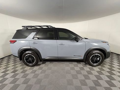 Used 2025 Nissan Pathfinder Rock Creek image 8