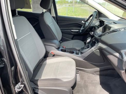 Used 2014 Ford Escape SE w/ Equipment Group 201A AWD/4WD image 36