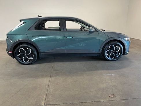 Used 2024 Hyundai Ioniq 5 SEL RWD image 2