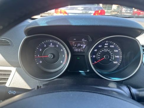 Used 2016 Hyundai Elantra Value Edition FWD image 6