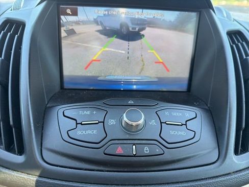 Used 2014 Ford Escape SE w/ SE Chrome Package AWD/4WD image 24