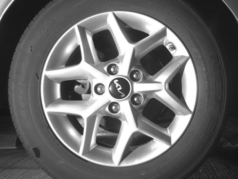 Used 2025 Kia Soul LX w/ LX Technology Package FWD image 18