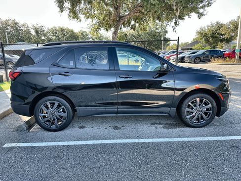 Used 2024 Chevrolet Equinox RS w/ LPO, Cargo Package FWD image 10