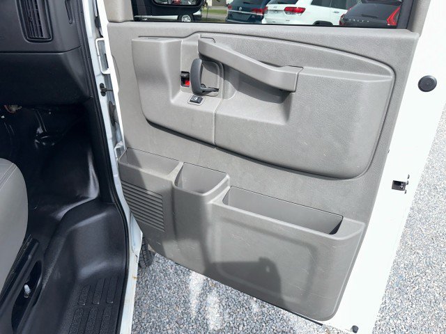 Used 2024 GMC Savana 2500 w/ Driver Convenience Package RWD image 26