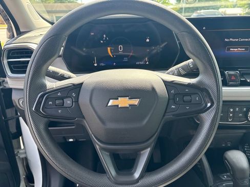 Used 2024 Chevrolet TrailBlazer LT FWD image 20