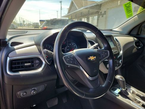 Used 2018 Chevrolet Equinox LT AWD/4WD image 19