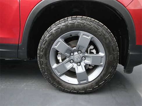 Used 2025 Honda Ridgeline TrailSport image 44