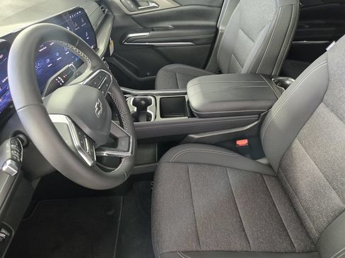 New 2026 Chevrolet Traverse LT w/ Midnight/Sport Edition FWD image 15