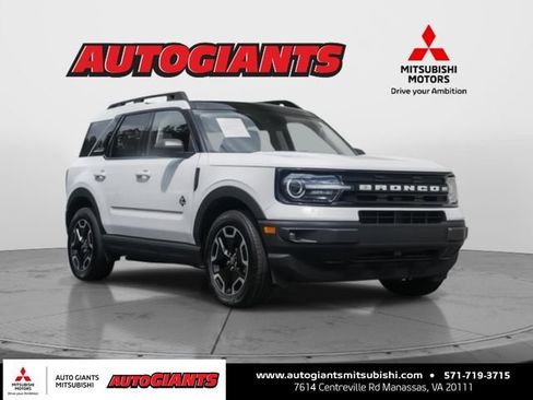 Used 2023 Ford Bronco Sport Outer Banks w/ Tech Package image 1