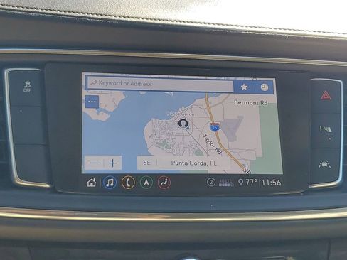 Used 2021 Buick Enclave Premium w/ Sun and Sites Package image 32